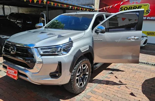 Toyota Hilux Srx 2.8 4x4 Diesel At Mod 2023