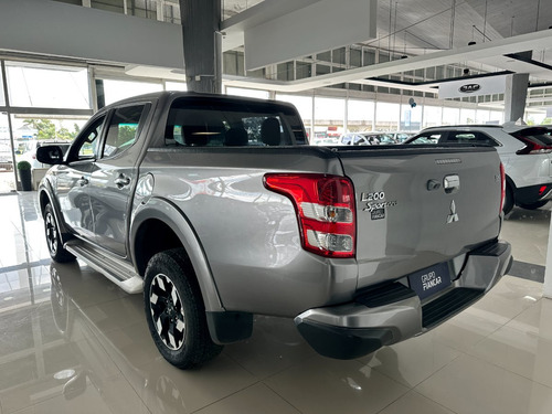 Mitsubishi L200 Sportero 2.5 Turbo Diesel 4x4 At Dc 2019
