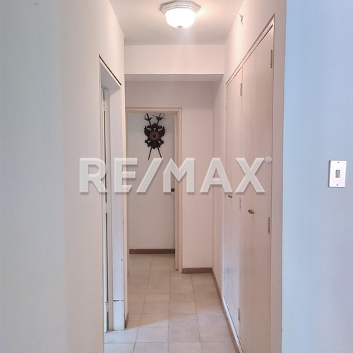 Imagen 18 de 23 de Apartamento En Venta En Zona Tranquila Y Privada. Urb. Las Minas, San Antonio De Los Altos - Remax Life.