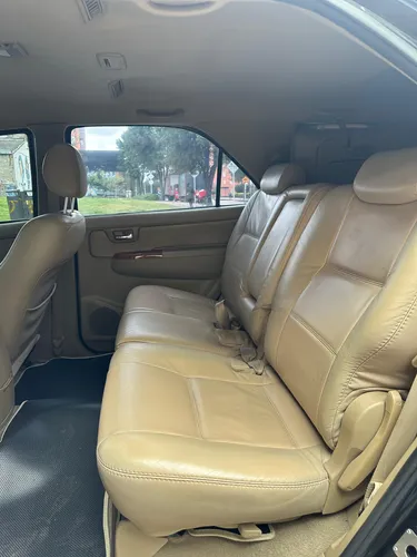 Toyota Fortuner 4.0 Sr5 blindaje 2 plus