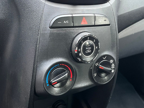 Hyundai HB20X 1.6 16V STYLE FLEX 4P AUTOMÁTICO