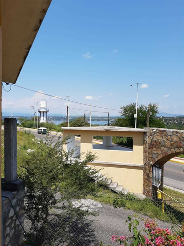 Imagen 3 de 12 de Terrenos Con Hermosa Vista Al Lago En Facilidades Servicios