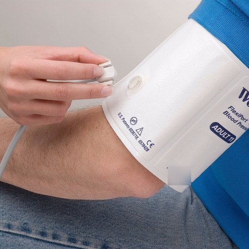 Imagen 2 de 10 de Manguito Neonatal Nº4 Descartable Con Un Tubo Welch Allyn