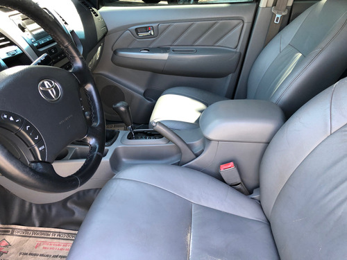 Toyota Hilux 3.0 Srv Cab. Dupla 4x4 Aut. 4p