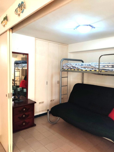 Imagen 9 de 30 de Vendo Apartamento 81 M2, 2h, 2b, 1 Pto Catia La Mar, Vargas