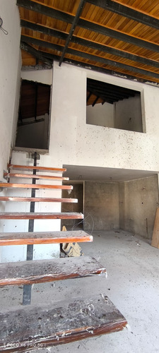 En Venta Penthouse Duplex Parque Residencial Roraima Jmus