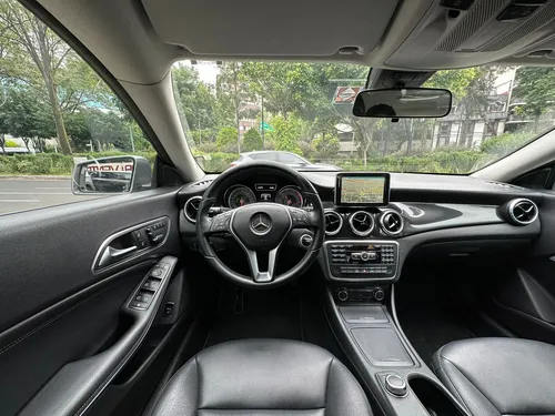 Mercedes-Benz Clase CLA 4p 200 CGI Sport L4/1.6/T Aut