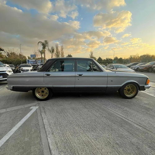 Imagen 8 de 15 de Ford Falcon Futura Sp