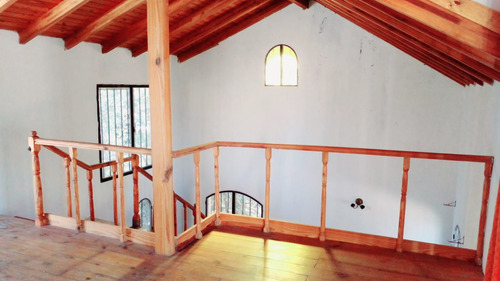 Casa En Venta De 1 Dormitorio C/ Cochera En Capilla Del Monte