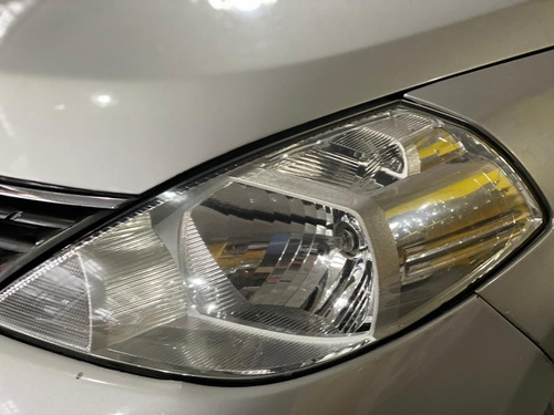 Nissan Tiida 2009 1.8 S Flex Aut. 5p