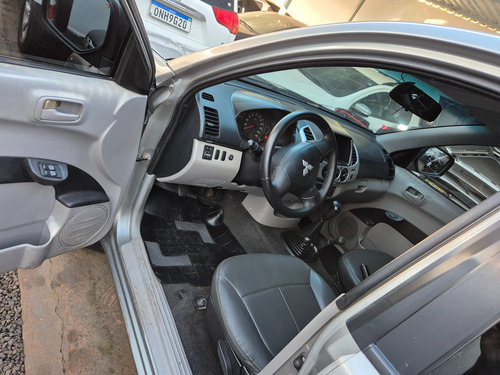 Mitsubishi L200 3.2 Triton Gls Cab. Dupla 4x4 4p