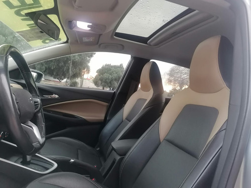 Chevrolet Onix 1.0T Premier L At