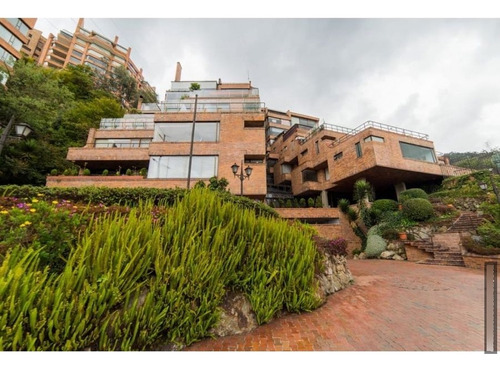 Bogota Vendo Apartamento En El Refugio Area 330 Mts -  Terraza 