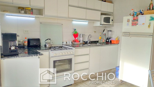 Imagen 5 de 15 de Casa En Venta En Jose Leon Suarez