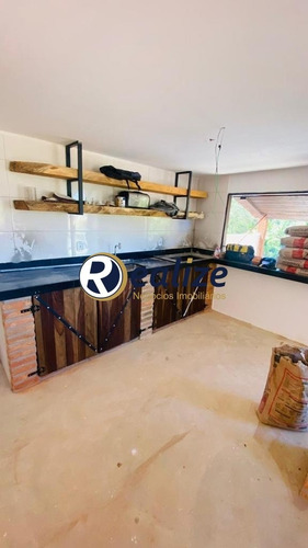 Imagem 6 de 14 de Casa Mobiliada E Decorada Em Condomínio Fechado Composto Por 2 Suítes Com Área De Lazer Á Venda No Bairro Meaípe, Guarapari-es - Realize Negócios Imobiliários. - Ca00181 - 69408008