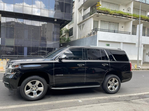 Imagen 2 de 10 de Chevrolet Tahoe