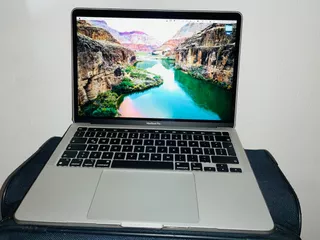 Apple Macbook Pro (13 , Modelo 2020, M1, 256 Gb, 8 Gb) Plata