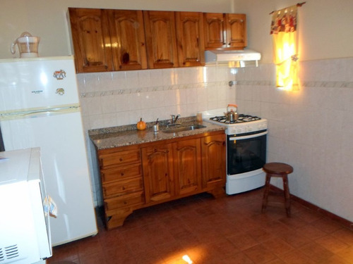 Imagen 3 de 12 de Casa En Venta En Burzaco Este