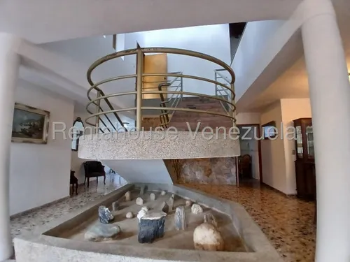 Casas En Venta Mls #25-11547