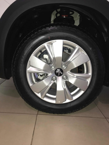Peugeot 2008 1.6 Allure