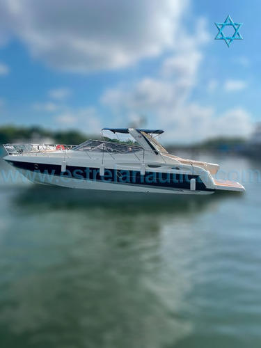 Imagem 2 de 10 de Lancha Cranchi 42 Barco Iate N Ferretti Azimut Catamara