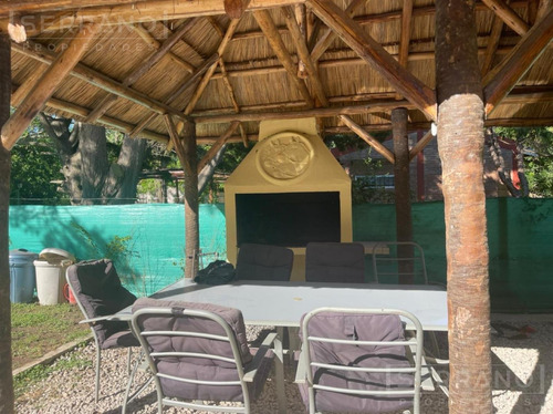 Casa En Venta Con 3 Dormitorios Y Pileta. Barrio Parque Sakura. Exaltacion De La Cruz
