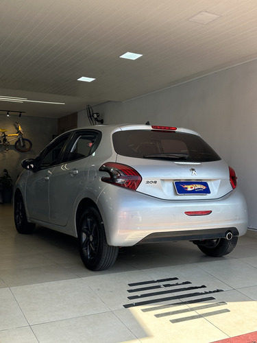 Peugeot 208 1.6 16v Allure Flex Aut. 5p