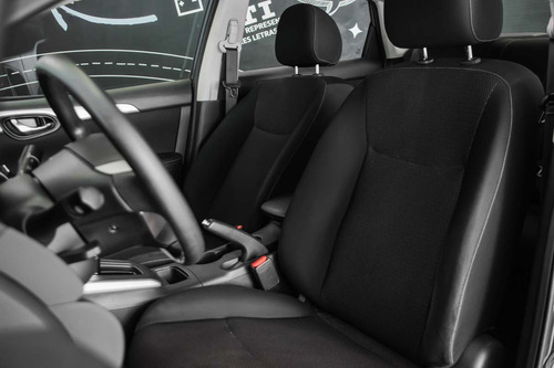 Imagen 11 de 14 de Nissan Sentra 2019