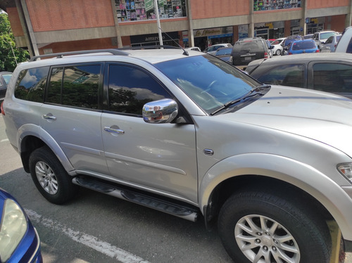 Mitsubishi  Montero Gls 4x4