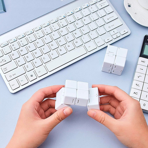 Imagen 3 de 3 de Infinity Cube Juguete Antiestrés Sensorial Niños Modelos