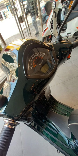 Imagen 7 de 10 de Vespa Gts 300 2022