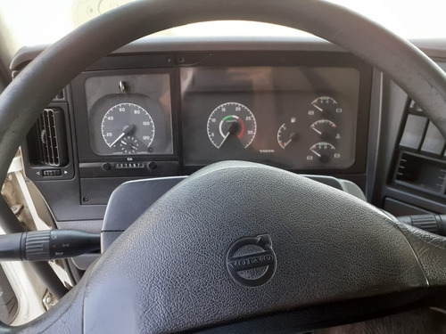 Volvo Vm 310 2011
