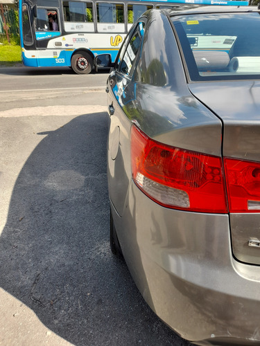 Kia Cerato 1.6 Forte 6mt