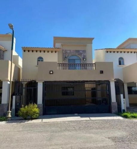 Casa En Venta Por Salvatierra Residencial - Ac93