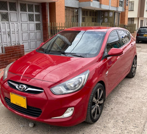 Hyundai I25 Hatchback 1.6