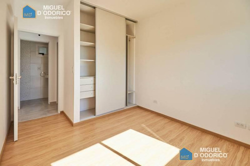 Venta Departamento 3 Ambientes Con Cochera En Parque Avellaneda
