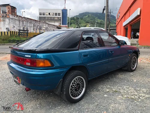 Mazda 323 1.6 Astina