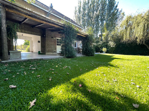 Casa En Alquiler En Club De Campo Pueyrredón, Pilar