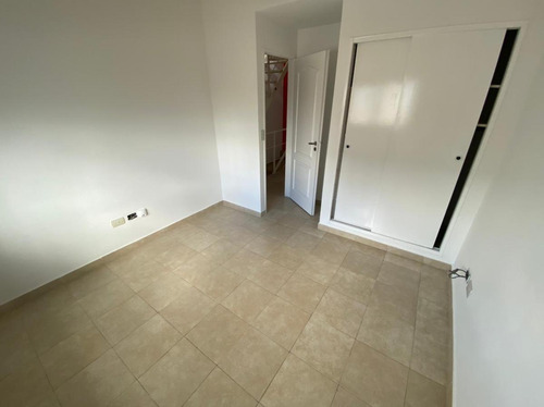 Ph Tipo Duplex En Alquiler!!