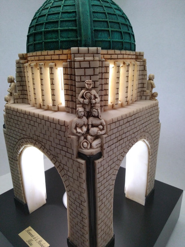 Monumento De La Revolución (a Escala De 43 Cm De Alto)