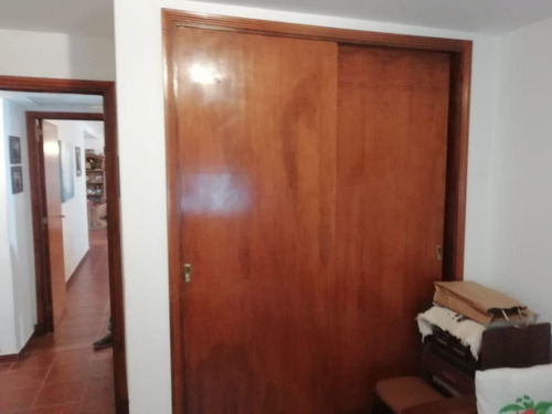 Imagen 11 de 22 de Chalet De 4 Ambientes En Ph. Complejo Con Parque