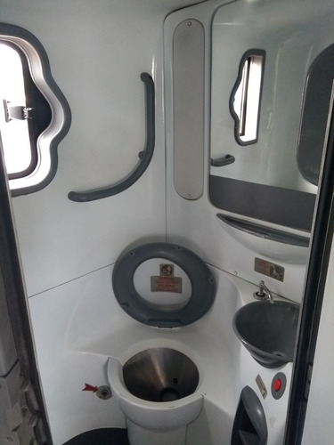Imagem 11 de 12 de Ônibus Rodoviário Viaggio 1050 G7