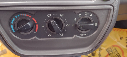 Imagem 9 de 9 de Ford Ka 2009 1.0 Flex 3p 70 Hp Baixo Km Rodado