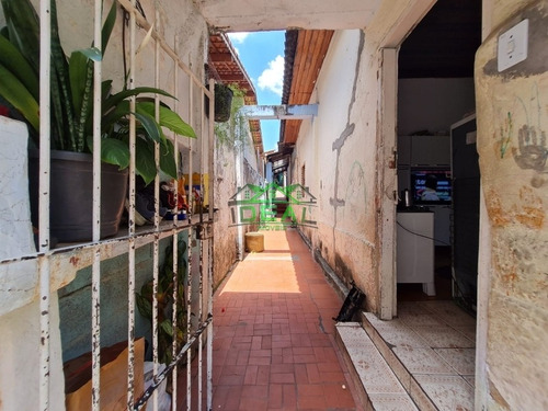 Imagem 4 de 9 de Terreno Com 5 Casas No Quintal Para Venda No Bairro Vila Ipojuca Com 258 M - 1998