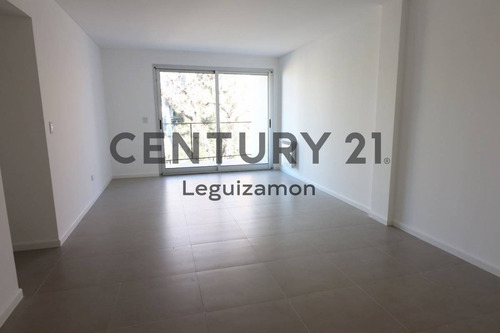 Imagen 23 de 25 de Departamento De 3 Ambientes Con Cocheras En Venta - Beccar
