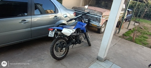 Imagen 2 de 16 de Motomel Skua 125 Xtremen
