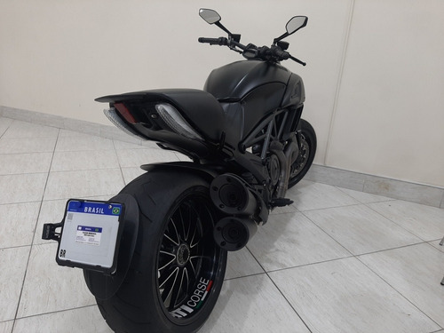 Ducati Diavel Dark