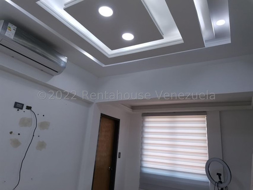 Imagen 14 de 27 de Tazajal 22-22932 Gerardo Guillén Rentahouse Mediterranean Plaza