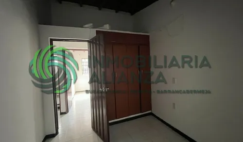 Apartamento En Arriendo En Alfonso Lopez. Cod A15584