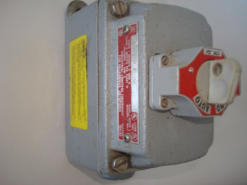   Interruptor Selector Control Estac. Appleton Eds21271 10 A